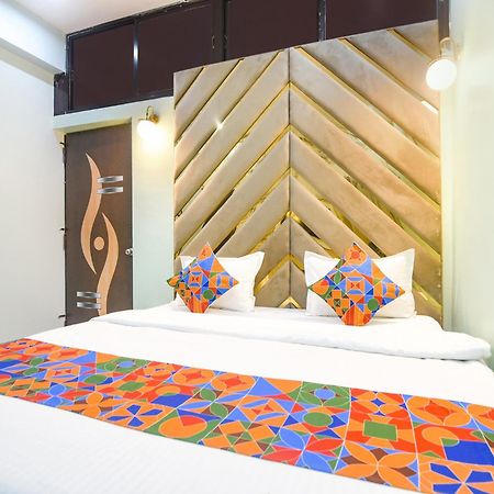 Fabexpress Mu Club Hotel Patna  Kültér fotó