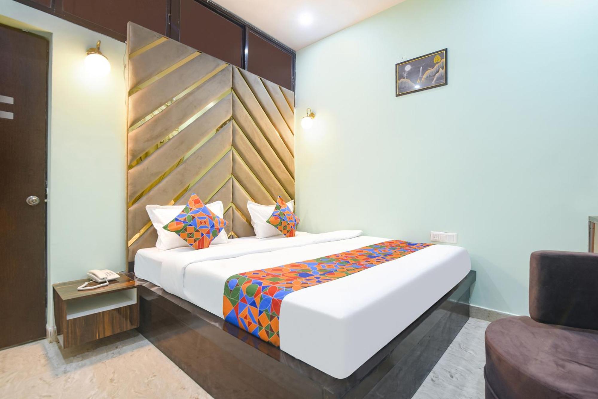Fabexpress Mu Club Hotel Patna  Kültér fotó
