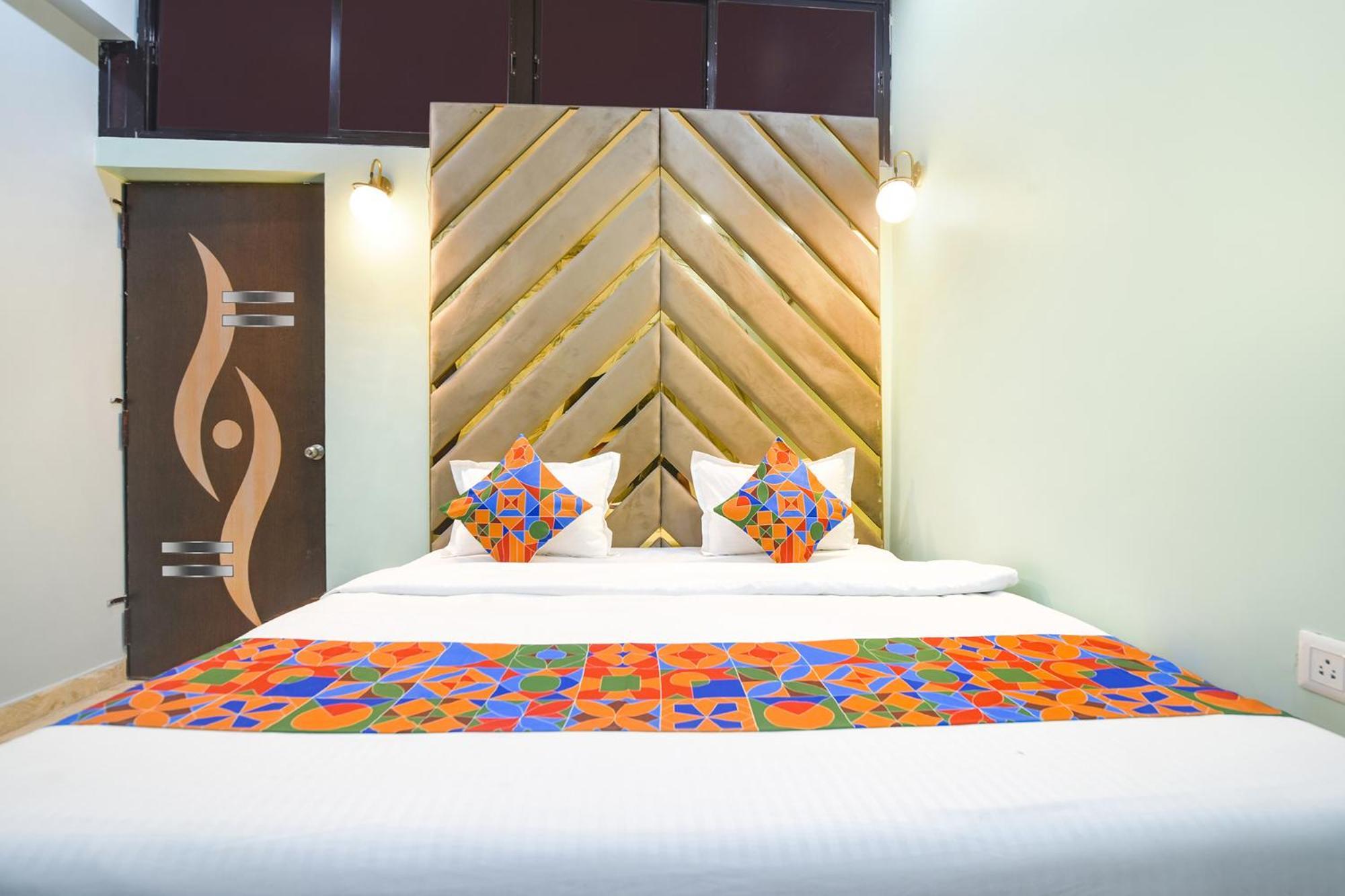 Fabexpress Mu Club Hotel Patna  Kültér fotó