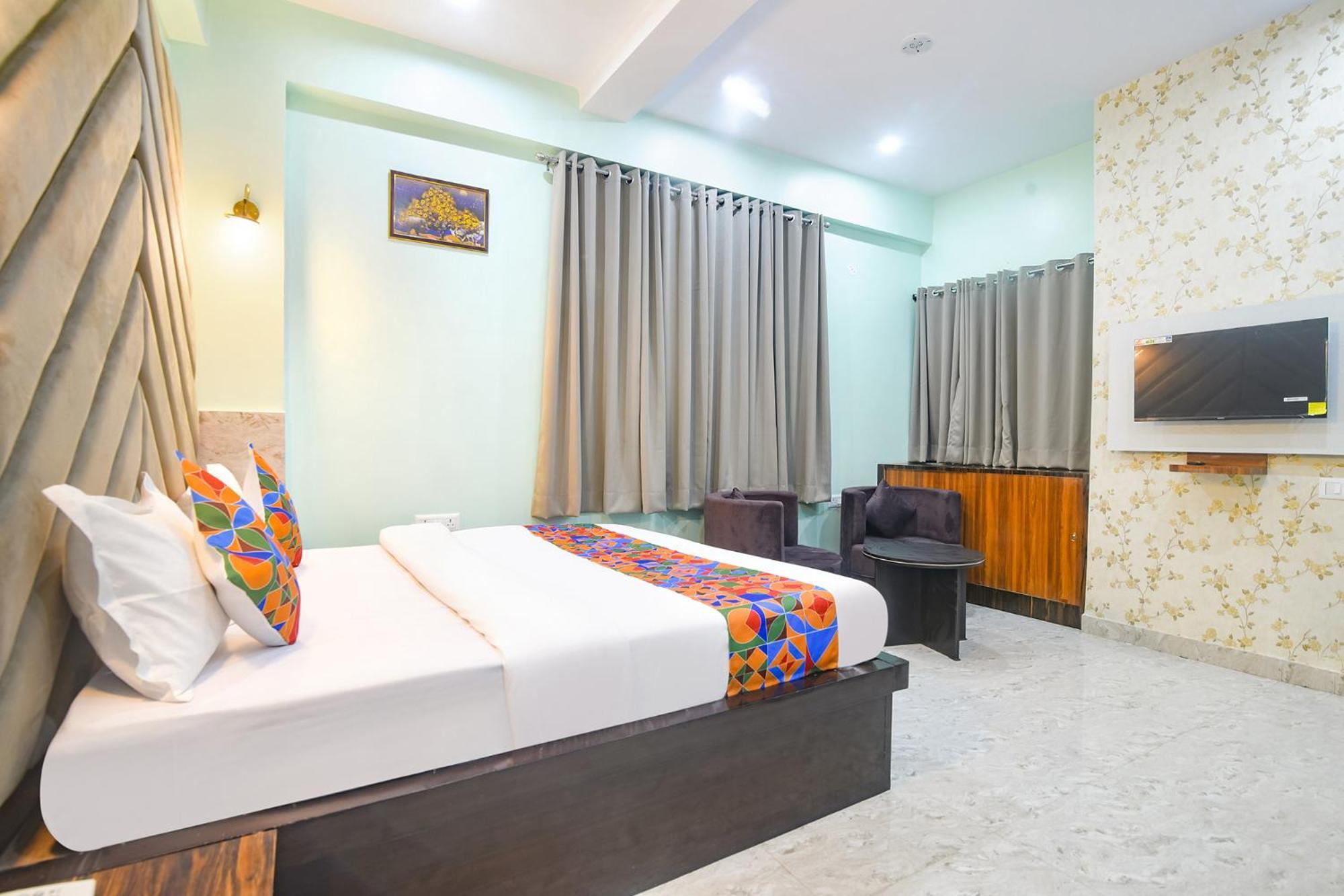 Fabexpress Mu Club Hotel Patna  Kültér fotó