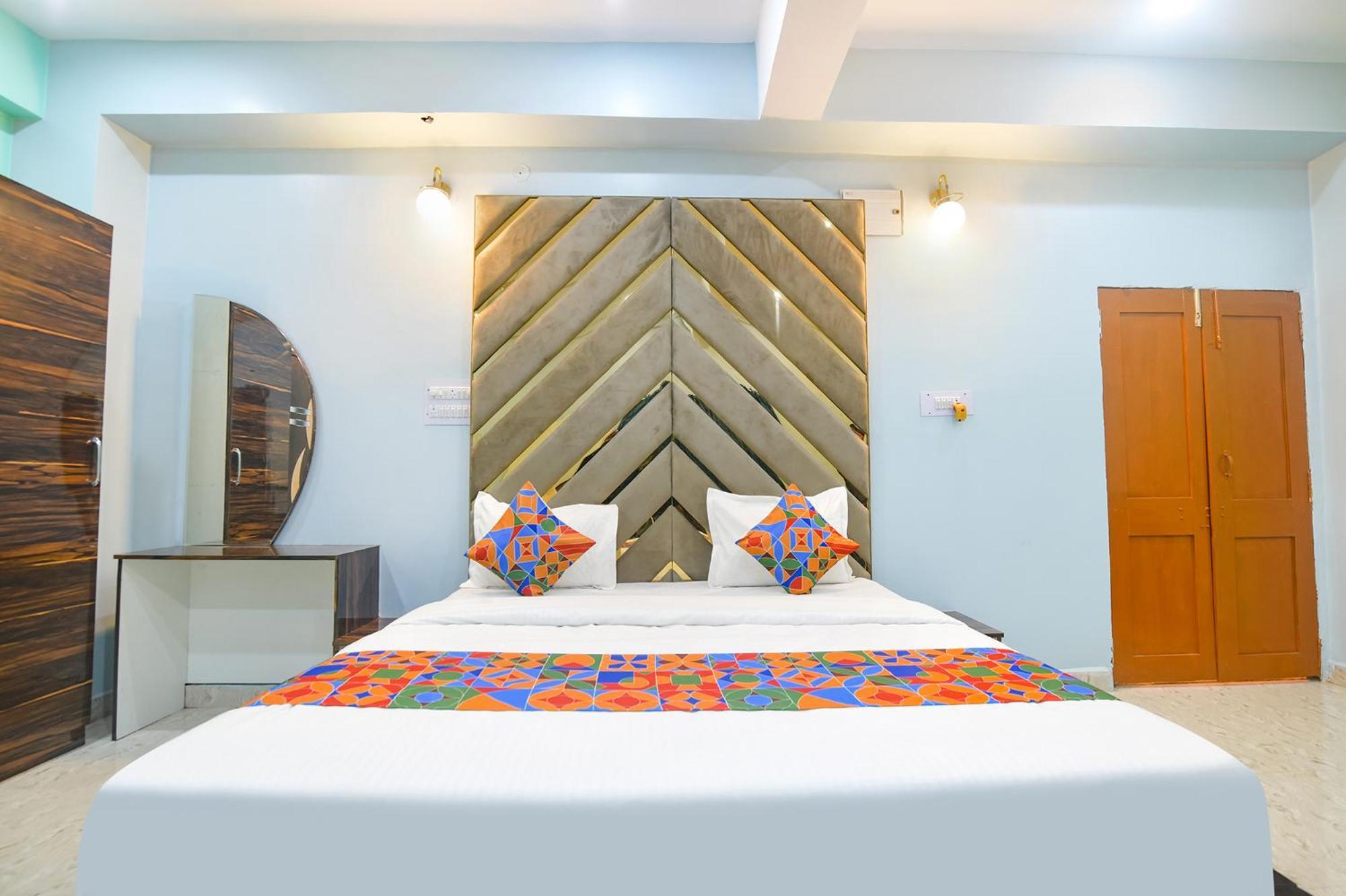 Fabexpress Mu Club Hotel Patna  Kültér fotó
